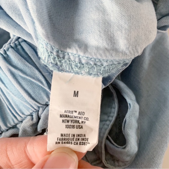 Aerie chambray paper bag style pull on shorts size medium - Picture 5 of 9